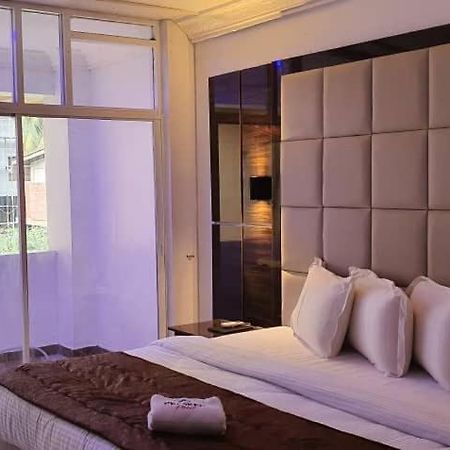 Presken Hotel K-One Place Lagos Luaran gambar