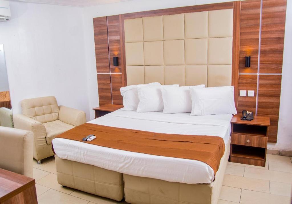 Presken Hotel K-One Place Lagos Luaran gambar