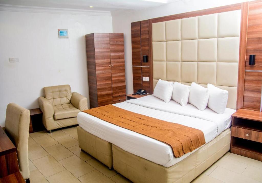 Presken Hotel K-One Place Lagos Luaran gambar