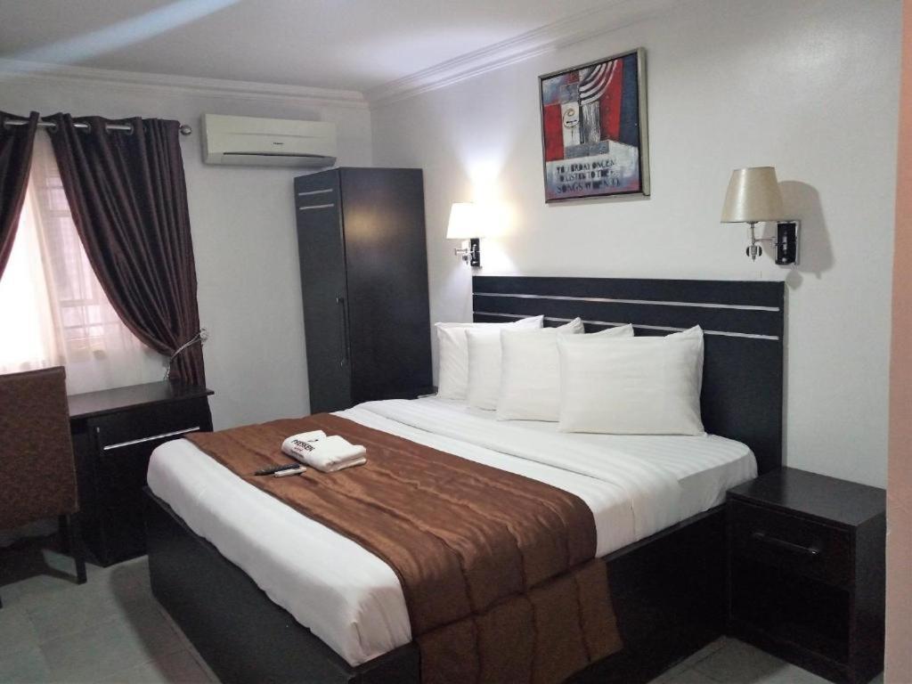 Presken Hotel K-One Place Lagos Luaran gambar