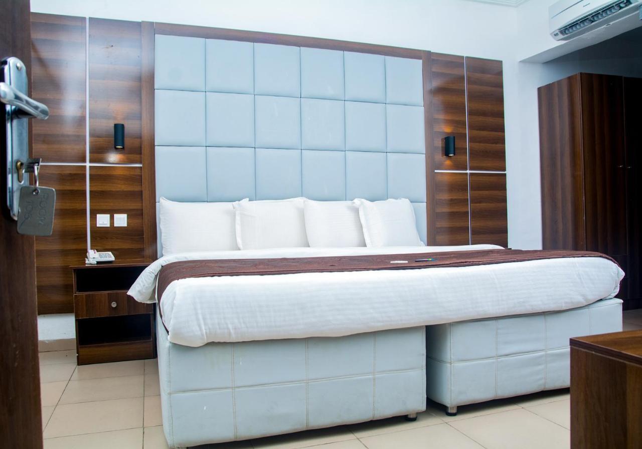 Presken Hotel K-One Place Lagos Luaran gambar