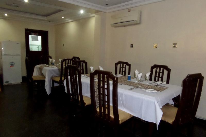 Presken Hotel K-One Place Lagos Luaran gambar