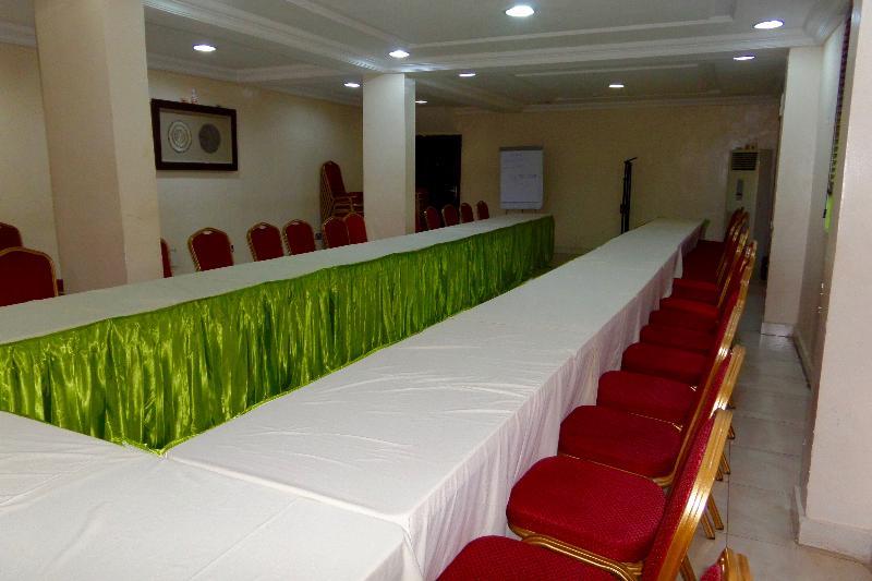 Presken Hotel K-One Place Lagos Luaran gambar