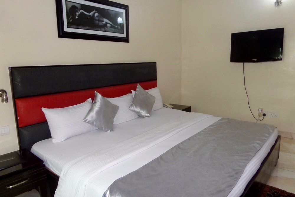 Presken Hotel K-One Place Lagos Luaran gambar