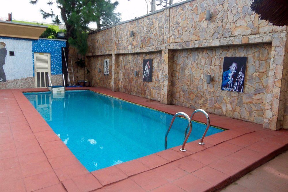 Presken Hotel K-One Place Lagos Luaran gambar
